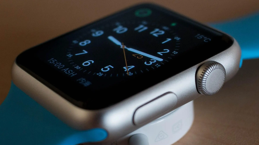 De nieuwe Apple Watch Series 12 kan gesprekken opnemen en uitwerken wat betekent dat voor privacy?